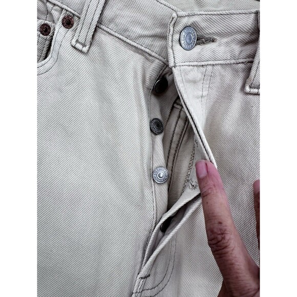 VINTAGE Levi's 501 Jeans Mens 33x29 White Denim Straight Button Fly 90s USA - Picture 4 of 14